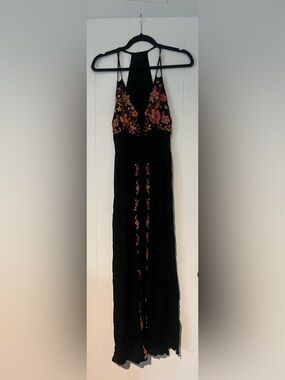 Black Maxi Dress with Embroidered Floral Detail and Side Slits